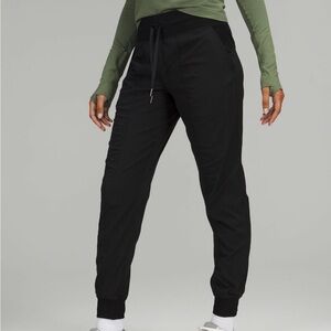 Lululemon Dance Studio Mid-Rise Jogger - Black - Size 6